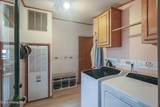 2068 Oxford Cir - Photo 33