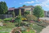 2068 Oxford Cir - Photo 36