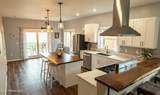 6806 Selkirk St - Photo 13