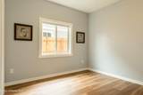 6806 Selkirk St - Photo 33