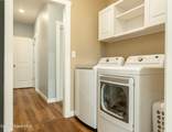 6806 Selkirk St - Photo 40