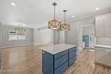 818 Lakeside Ave - Photo 18