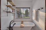 1658 Boyles Ave - Photo 23