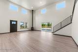 25817 Dickens Rd - Photo 9