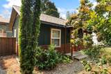 905 Pine St - Photo 18
