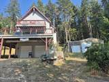 9900 Lakeview Ln - Photo 1