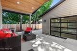 945 5TH St - Photo 41