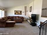 27 Agate St - Photo 11