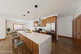 8048 Splitrail Ave - Photo 10
