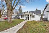 324 16TH St - Photo 1
