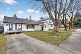 324 16TH St - Photo 7