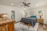 7028 Madellaine Dr - Photo 15