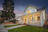 807 6th St - Photo 3