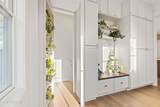 807 6th St - Photo 31