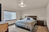 12379 Cavanaugh Dr - Photo 18