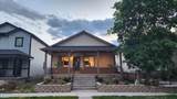 315 15TH St - Photo 2