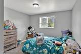 9384 Baack St - Photo 9