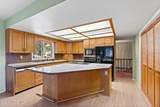21526 Lakeview Dr - Photo 10