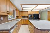 21526 Lakeview Dr - Photo 8