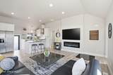 623 Empire Ave - Photo 8