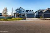 693 Monashee Ln - Photo 1