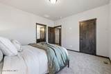693 Monashee Ln - Photo 23