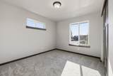 693 Monashee Ln - Photo 38