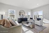 693 Monashee Ln - Photo 9