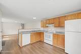 2907 Howard St - Photo 7