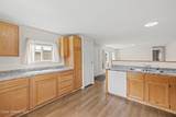 2907 Howard St - Photo 8