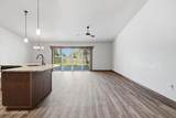 670 Valley St - Photo 14