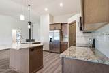 670 Valley St - Photo 19