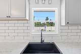 1453 Burnham Ave - Photo 9