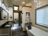 6637 Little Joe Rd - Photo 19