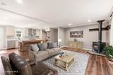 2724 Oconnell Ave - Photo 8