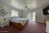 10675 Lakeshore Dr - Photo 14