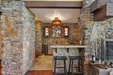 916 Orion Rd - Photo 18