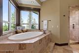 916 Orion Rd - Photo 32