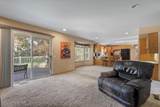 3089 Lake Forest Dr - Photo 20