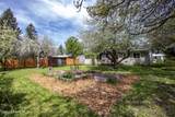 1223 Superior - Photo 34
