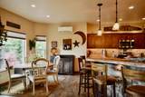 995 Saddleback Dr - Photo 17