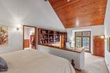 11004 Rock Cliff Ct - Photo 28