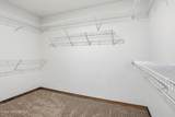 8323 Splitrail Ave - Photo 16