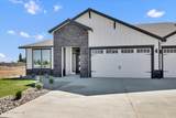1109 Country Club Dr - Photo 3