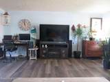 1717 Davis Ave - Photo 9