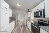 211 Hill St - Photo 13