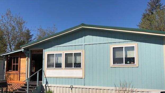 1952 12th Ave - Photo 1