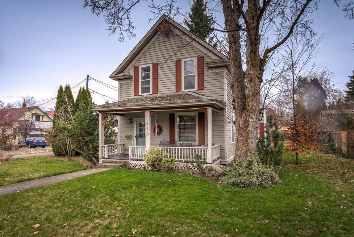 410 Hubbard Ave - Photo 1