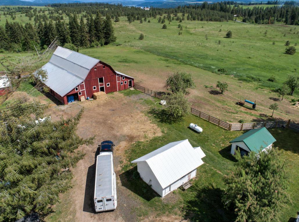 19252 Finnebott Rd - Photo 1