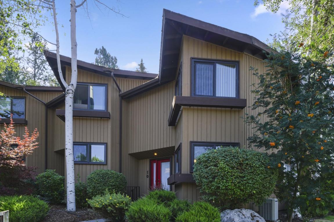 600 Hubbard Ave - Photo 1